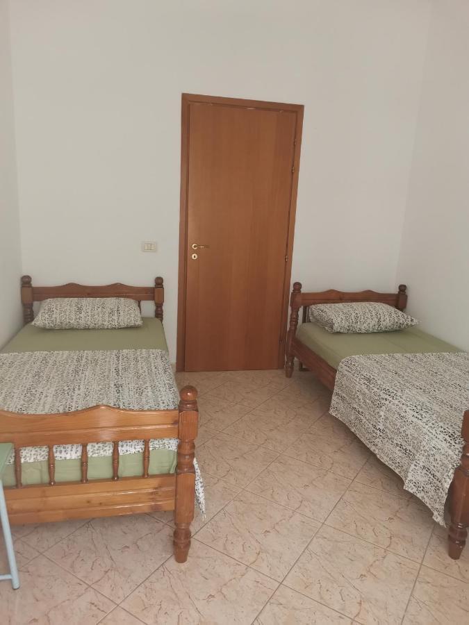 Home Vlore Bagian luar foto